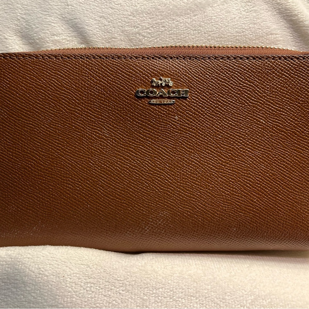 Coach pebble leather wallet